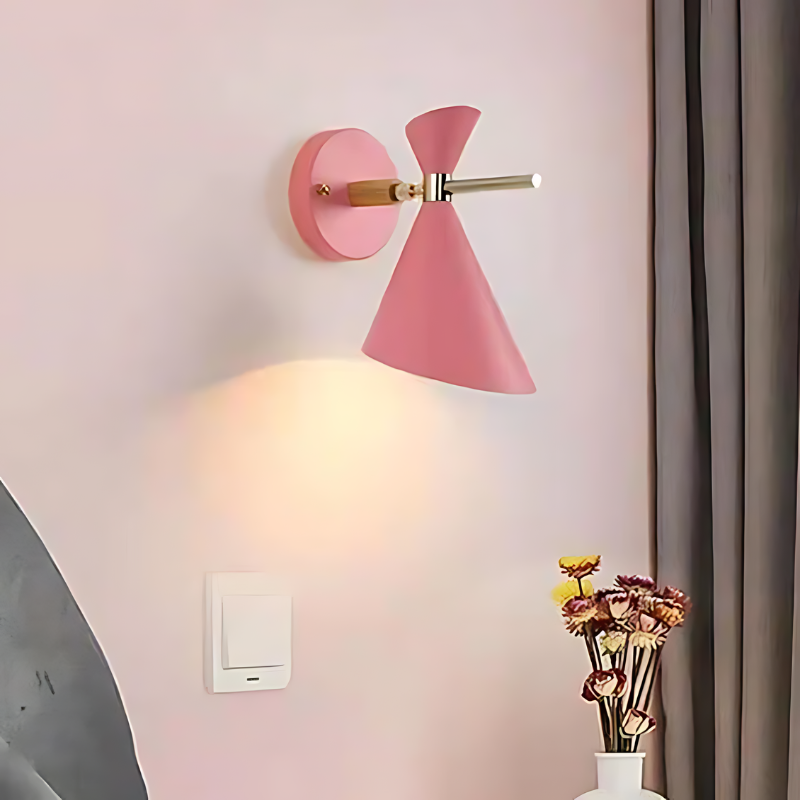 wall-light-with-horn-shade-for-home-and-office-decor-stylish-design-glaveri