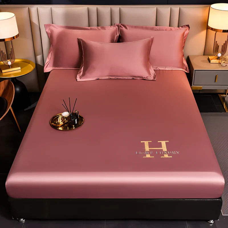 breathable-satin-fitted-sheet-for-luxurious-sleep-at-home-or-office-glaveri