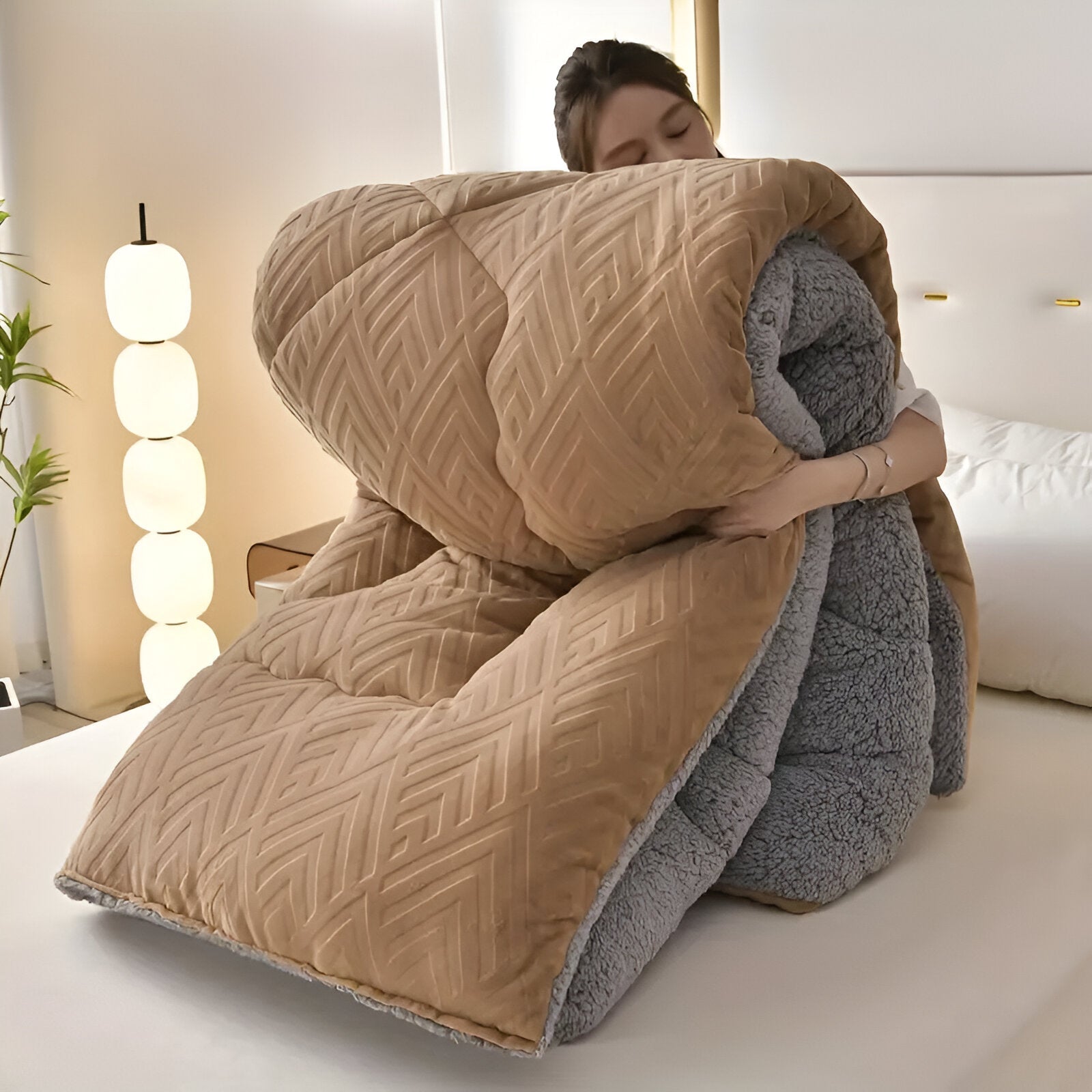 all-season-luxury-duvet-high-quality-plush-comfort-for-home-office-glaveri