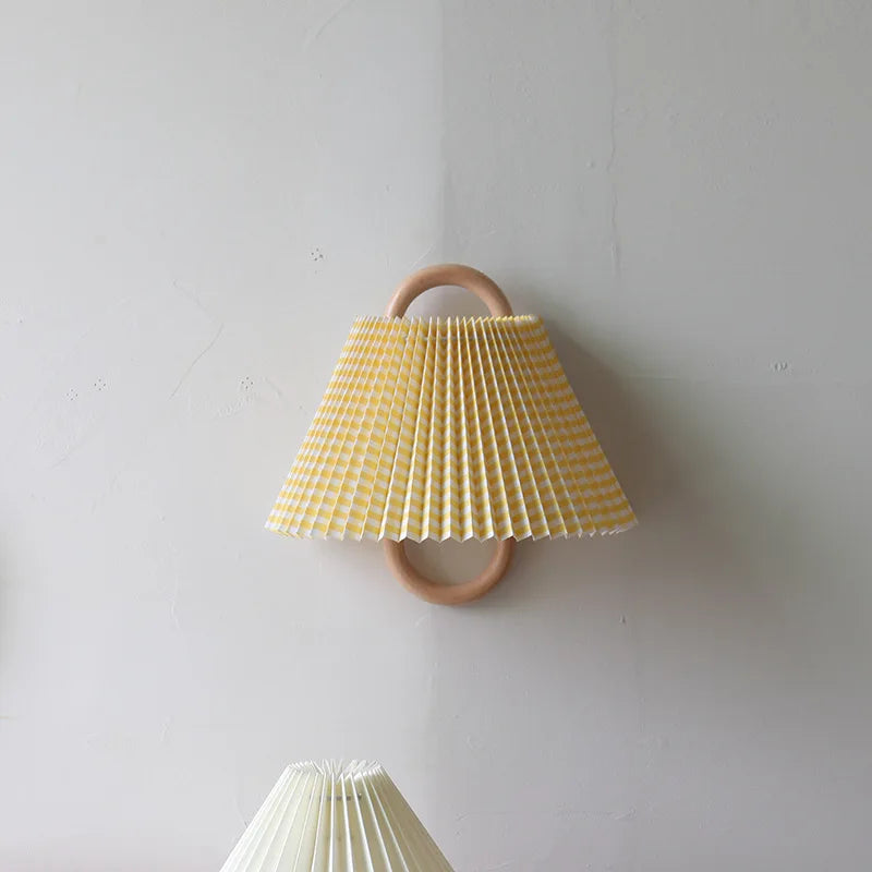minimalist-wooden-wall-light-for-home-and-office-decor-glaveri