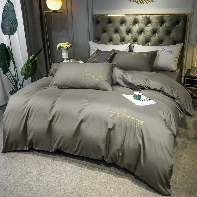elegant-duvet-cover-set-for-bedroom-soft-stylish-bedding-for-home-decor-glaveri