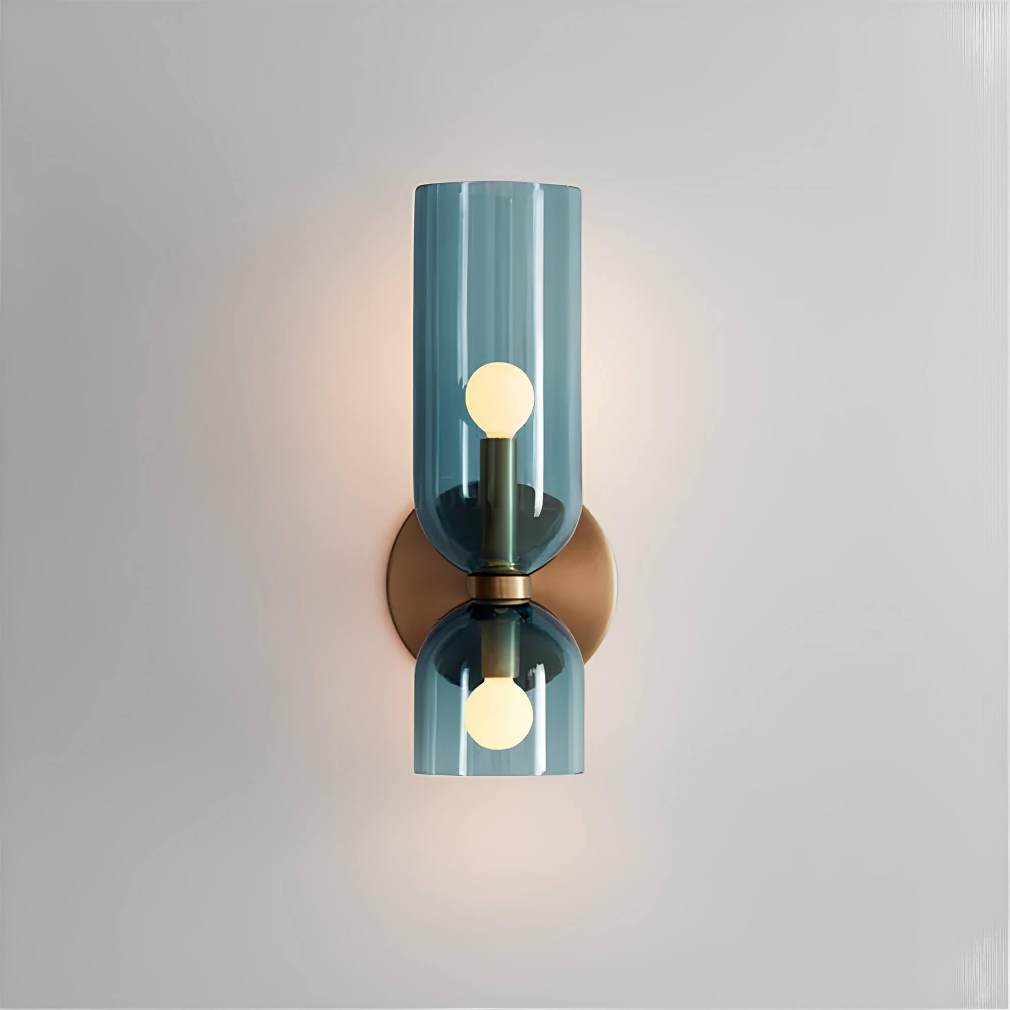 double-layered-glass-wall-light-for-modern-home-ambience-and-style-glaveri