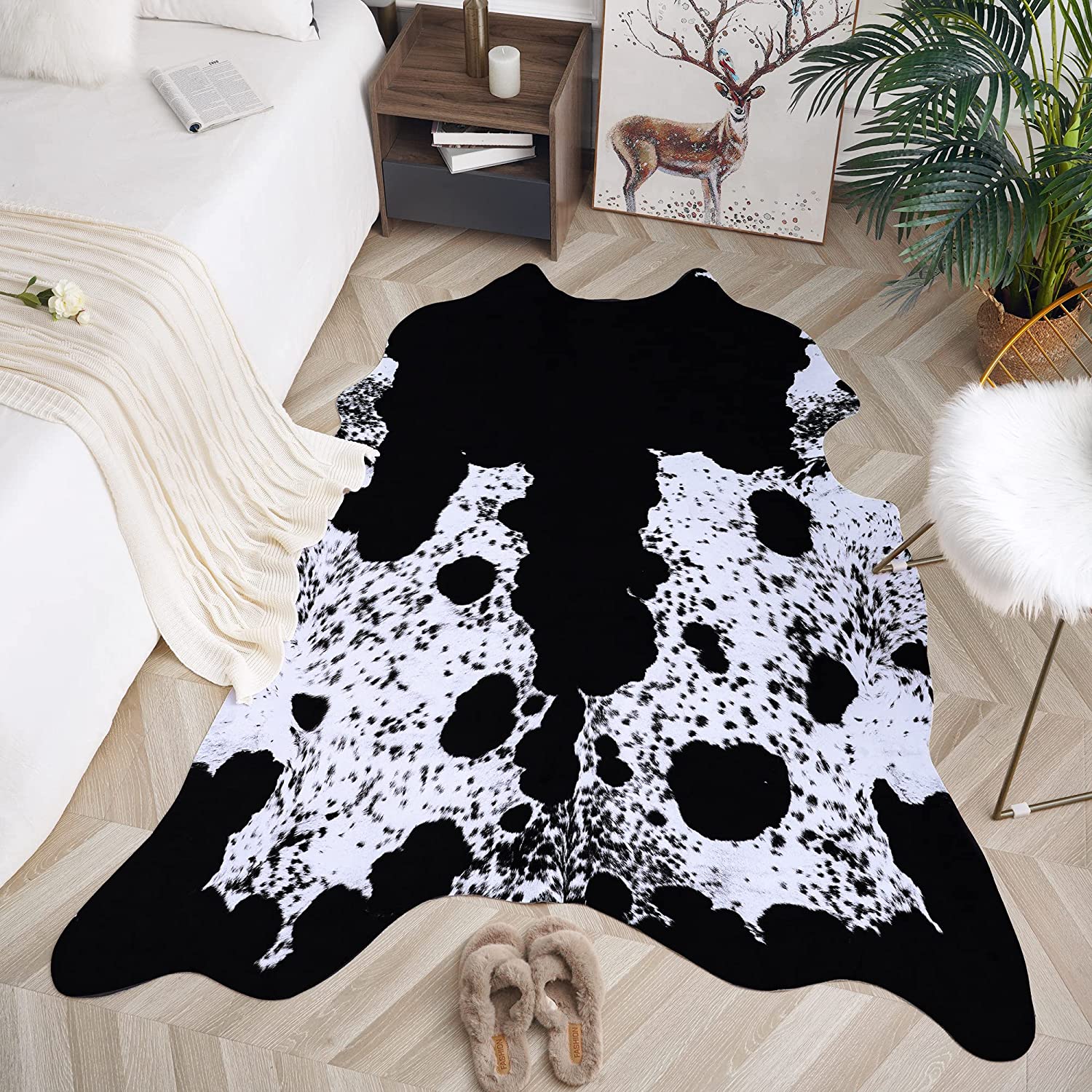 luxurious-faux-fur-area-rug-for-home-decor-and-cozy-living-spaces-glaveri