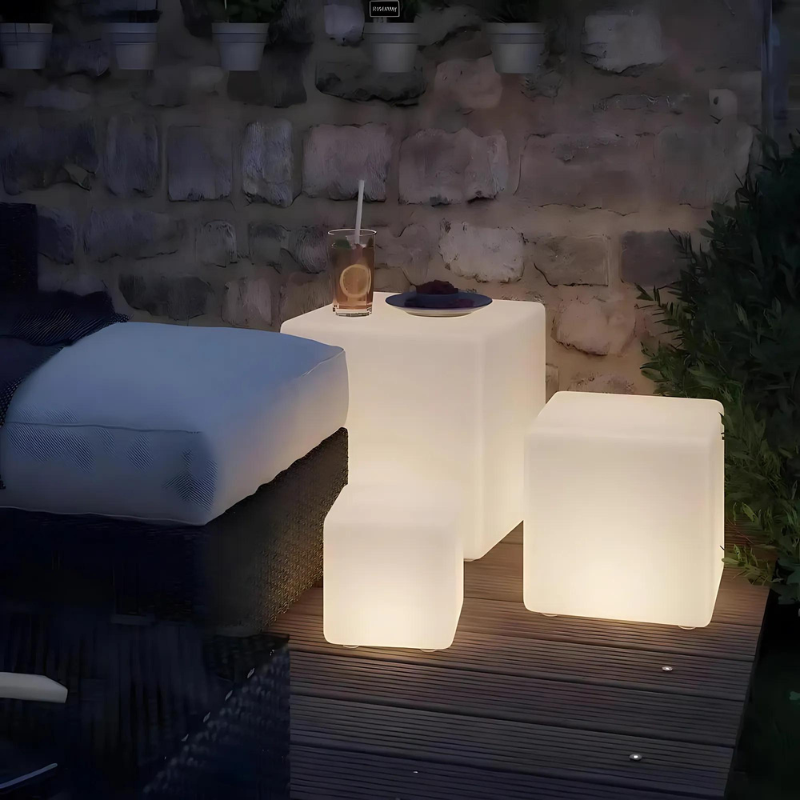 cubic-led-garden-light-with-remote-control-for-elegant-outdoor-decor-glaveri