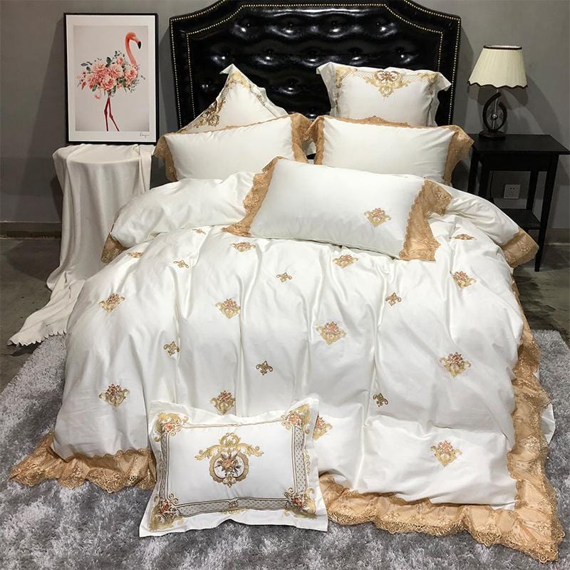 royal-embroidered-lace-bedding-set-for-luxurious-home-decor-glaveri