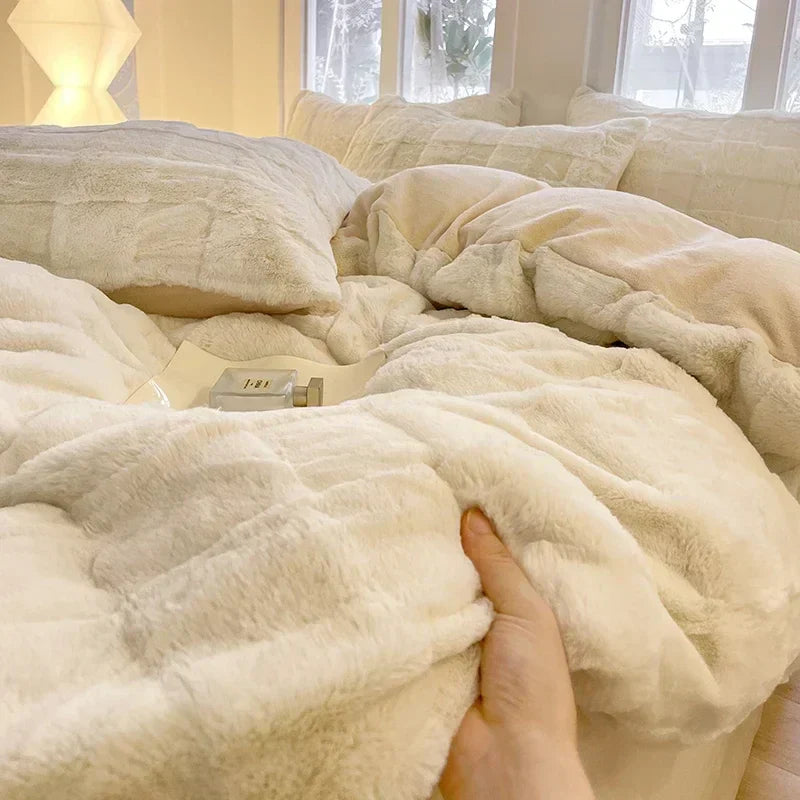 plush-rabbit-fur-bedding-for-cozy-home-decor-and-comfort-glaveri