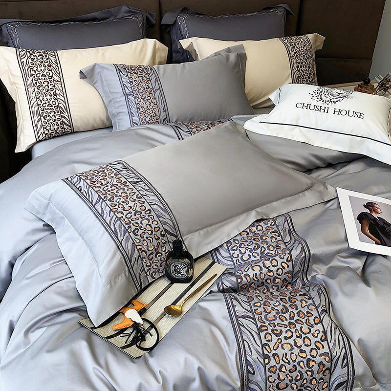 egyptian-cotton-leopard-bedding-set-for-luxurious-home-comfort-glaveri