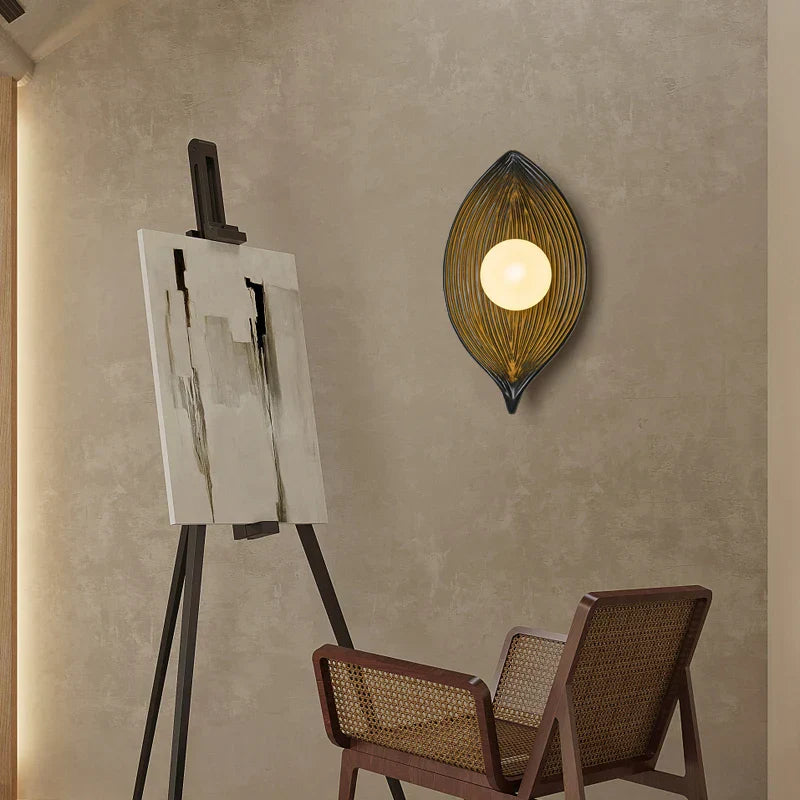 led-wall-light-leaf-design-for-home-and-office-decor-eco-friendly-style-glaveri