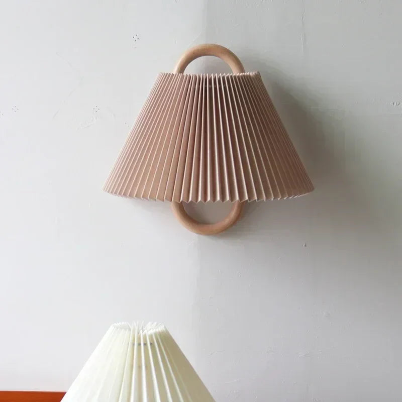 minimalist-wooden-wall-light-for-home-and-office-decor-glaveri