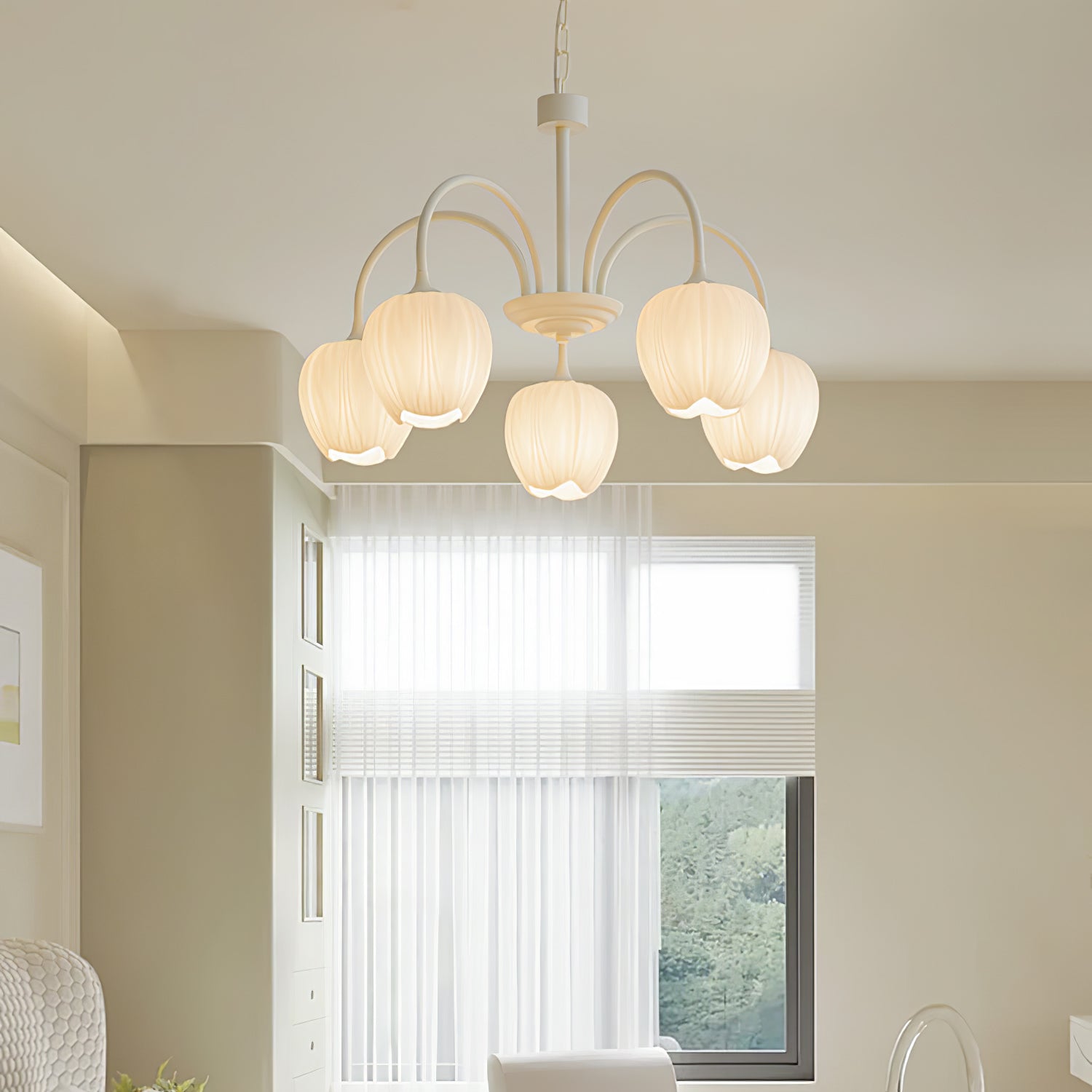 elegant-chandelier-for-home-decor-stylish-lighting-fixture-for-living-room-glaveri