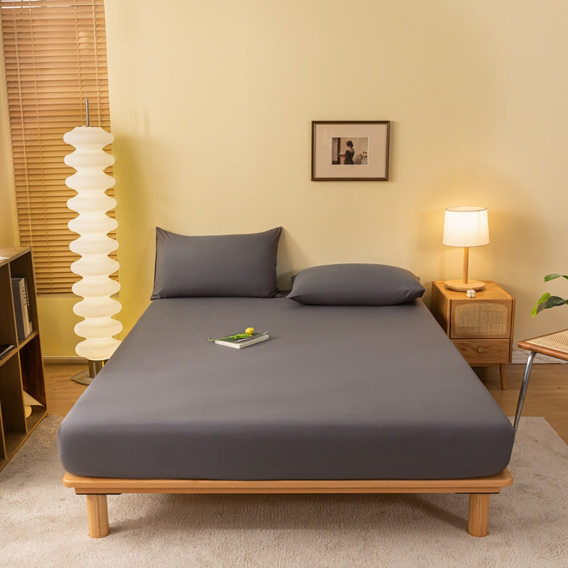 fitted-sheet-in-solid-colours-soft-elastic-bedding-for-home-comfort-glaveri