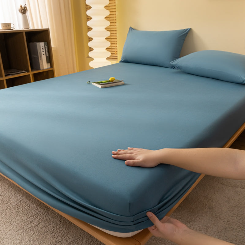fitted-sheet-in-solid-colours-soft-elastic-bedding-for-home-comfort-glaveri