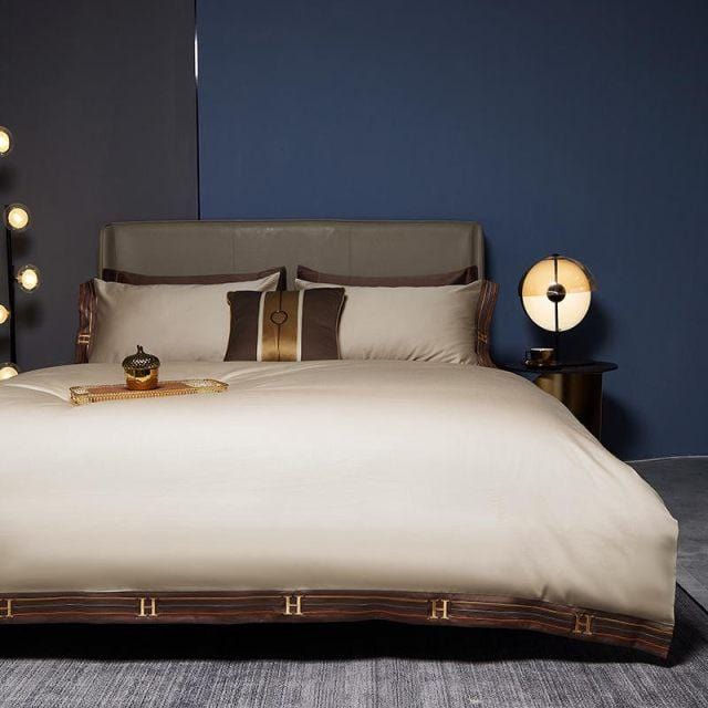 egyptian-cotton-luxury-bed-linen-set-for-home-comfort-and-style-glaveri